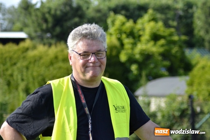 Zdjęcie w galerii na portalu naszwodzislaw.com: Wakacyjna impreza w klimacie Disco-Polo z Zenkiem Martyniukiem i zespołem Boys wiadomości z regionu