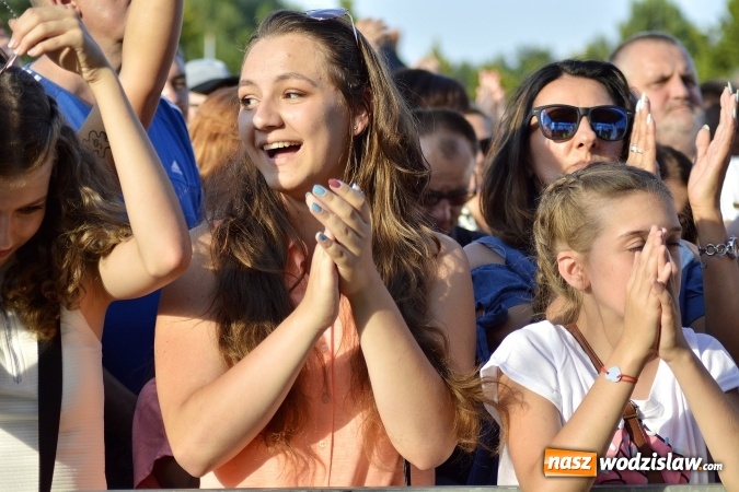 Zdjęcie w galerii na portalu naszwodzislaw.com: Wakacyjna impreza w klimacie Disco-Polo z Zenkiem Martyniukiem i zespołem Boys wiadomości z regionu