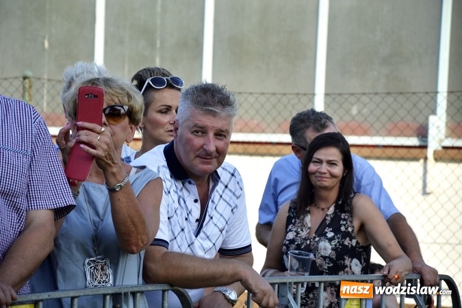 Zdjęcie w galerii na portalu naszwodzislaw.com: Wakacyjna impreza w klimacie Disco-Polo z Zenkiem Martyniukiem i zespołem Boys wiadomości z regionu