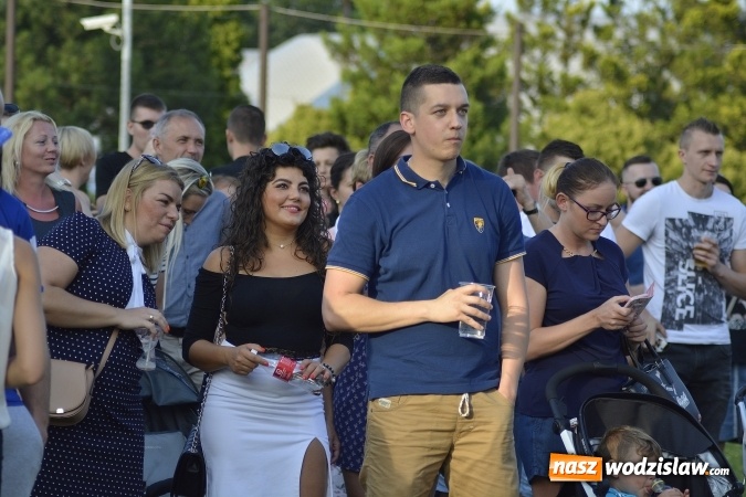 Zdjęcie w galerii na portalu naszwodzislaw.com: Wakacyjna impreza w klimacie Disco-Polo z Zenkiem Martyniukiem i zespołem Boys wiadomości z regionu