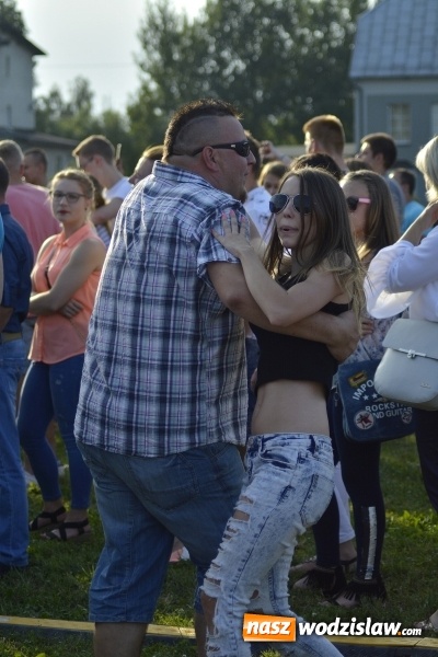 Zdjęcie w galerii na portalu naszwodzislaw.com: Wakacyjna impreza w klimacie Disco-Polo z Zenkiem Martyniukiem i zespołem Boys wiadomości z regionu