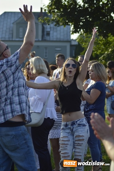 Zdjęcie w galerii na portalu naszwodzislaw.com: Wakacyjna impreza w klimacie Disco-Polo z Zenkiem Martyniukiem i zespołem Boys wiadomości z regionu