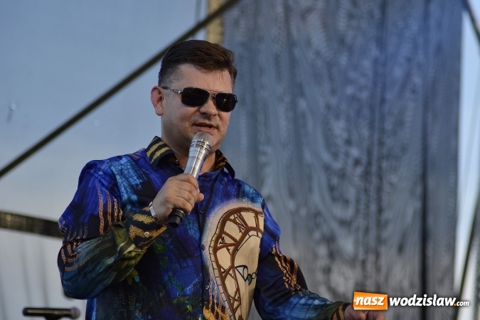 Zdjęcie w galerii na portalu naszwodzislaw.com: Wakacyjna impreza w klimacie Disco-Polo z Zenkiem Martyniukiem i zespołem Boys wiadomości z regionu