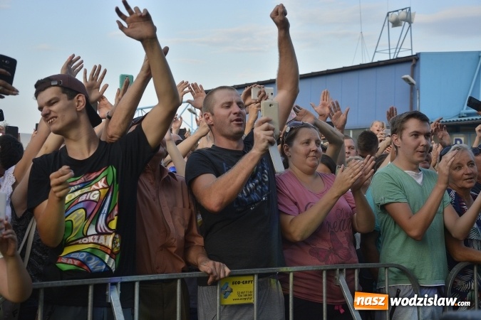 Zdjęcie w galerii na portalu naszwodzislaw.com: Wakacyjna impreza w klimacie Disco-Polo z Zenkiem Martyniukiem i zespołem Boys wiadomości z regionu