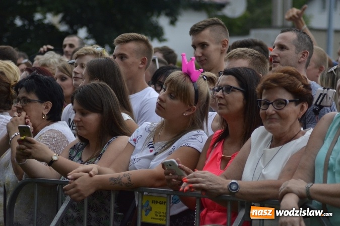 Zdjęcie w galerii na portalu naszwodzislaw.com: Wakacyjna impreza w klimacie Disco-Polo z Zenkiem Martyniukiem i zespołem Boys wiadomości z regionu