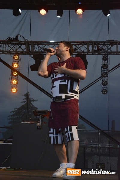 Zdjęcie w galerii na portalu naszwodzislaw.com: Wakacyjna impreza w klimacie Disco-Polo z Zenkiem Martyniukiem i zespołem Boys wiadomości z regionu