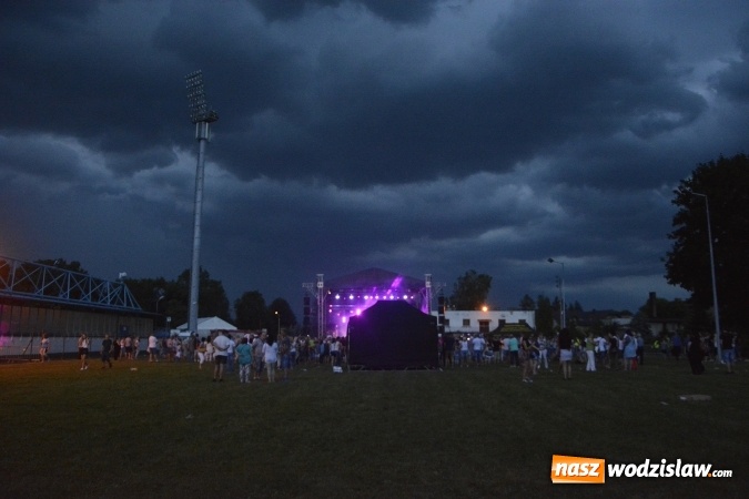 Zdjęcie w galerii na portalu naszwodzislaw.com: Wakacyjna impreza w klimacie Disco-Polo z Zenkiem Martyniukiem i zespołem Boys wiadomości z regionu