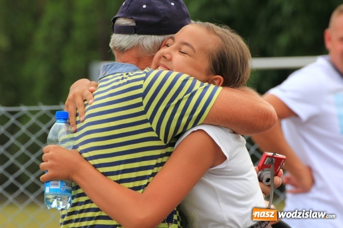 Zdjęcie w galerii na portalu naszwodzislaw.com: Pielgrzymi z Lubomi ruszyli w drogę. Przed nimi 4 dni maszerowania i modlitwy wiadomości z regionu