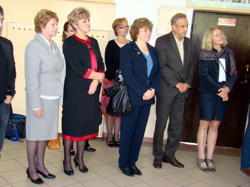 Zdjęcie w galerii na portalu naszwodzislaw.com: Przywieźli z Niemiec 14 kartonów książek wiadomości z regionu