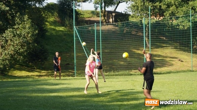 Zdjęcie w galerii na portalu naszwodzislaw.com: Turniej siatkówki plażowej z Gminnym Ośrodkiem Sportu w Mszanie wiadomości z regionu