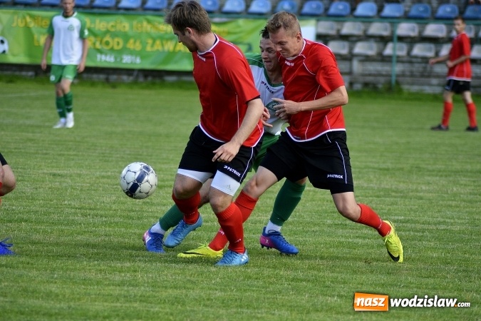 Zdjęcie w galerii na portalu naszwodzislaw.com: Sparingowe granie przy Młodzieżowej. Gwiazda Skrzyszów minimalnie lepsza od Naprzodu Zawada wiadomości z regionu