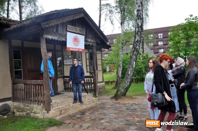 Zdjęcie w galerii na portalu naszwodzislaw.com: Wodzisławscy plastycy na plenerze w Tczewie wiadomości z regionu