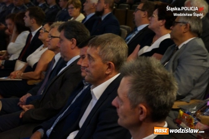 Zdjęcie w galerii na portalu naszwodzislaw.com: Święto policji w Wodzisławiu Śląskim wiadomości z regionu