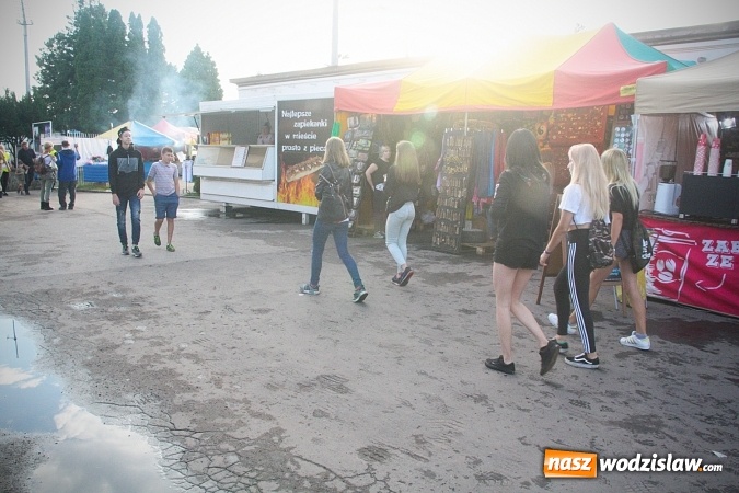Zdjęcie w galerii na portalu naszwodzislaw.com: Wystartowała 14. edycja Najcieplejszego Miejsca na Ziemi. Pierwsze zdjęcia wiadomości z regionu