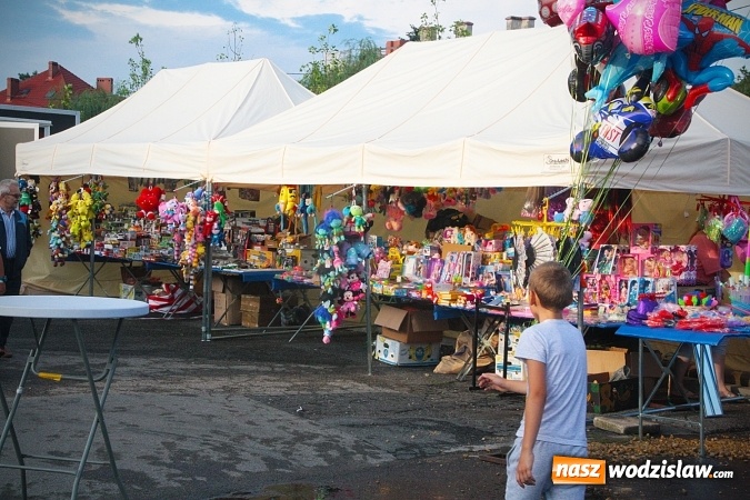Zdjęcie w galerii na portalu naszwodzislaw.com: Wystartowała 14. edycja Najcieplejszego Miejsca na Ziemi. Pierwsze zdjęcia wiadomości z regionu