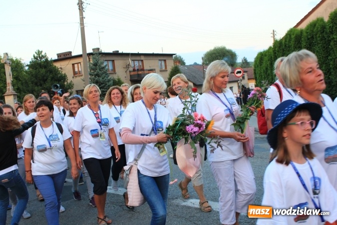 Zdjęcie w galerii na portalu naszwodzislaw.com: Lubomscy pielgrzymi wrócili już do domów wiadomości z regionu