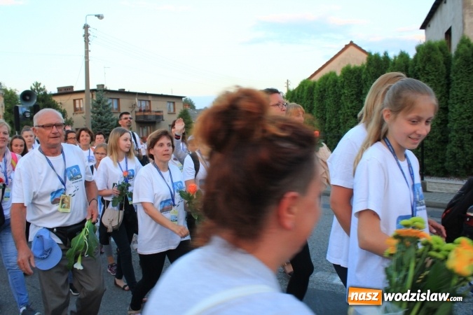 Zdjęcie w galerii na portalu naszwodzislaw.com: Lubomscy pielgrzymi wrócili już do domów wiadomości z regionu