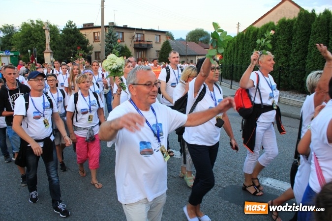 Zdjęcie w galerii na portalu naszwodzislaw.com: Lubomscy pielgrzymi wrócili już do domów wiadomości z regionu