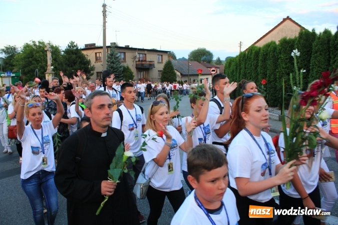 Zdjęcie w galerii na portalu naszwodzislaw.com: Lubomscy pielgrzymi wrócili już do domów wiadomości z regionu
