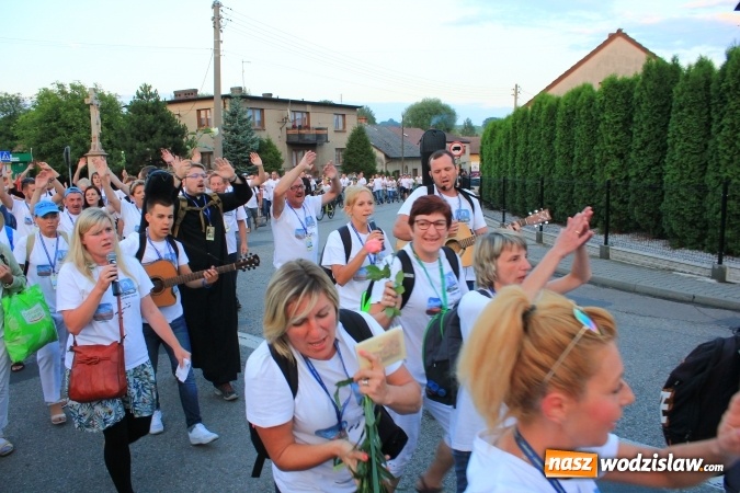 Zdjęcie w galerii na portalu naszwodzislaw.com: Lubomscy pielgrzymi wrócili już do domów wiadomości z regionu