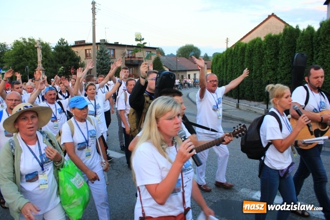 Zdjęcie w galerii na portalu naszwodzislaw.com: Lubomscy pielgrzymi wrócili już do domów wiadomości z regionu