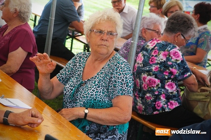 Zdjęcie w galerii na portalu naszwodzislaw.com: Wspominali dawne czasy. Odbyło się spotkanie mieszkańc&oacute;w byłej wsi Kamień nad Odrą wiadomości z regionu