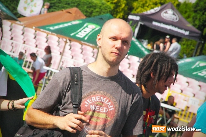 Zdjęcie w galerii na portalu naszwodzislaw.com: Najcieplejsze Miejsce na Ziemi. Muzyka reggae na dwa dni zawładnęła miastem. FOTORELACJA wiadomości z regionu