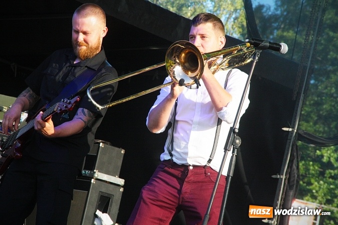 Zdjęcie w galerii na portalu naszwodzislaw.com: Najcieplejsze Miejsce na Ziemi. Muzyka reggae na dwa dni zawładnęła miastem. FOTORELACJA wiadomości z regionu