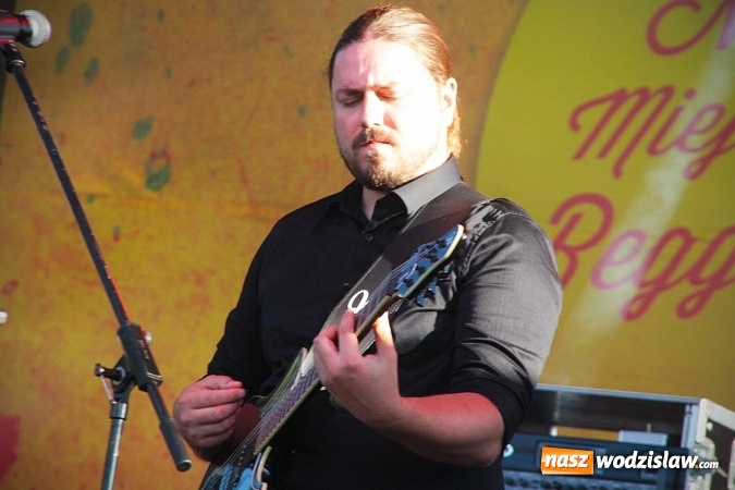 Zdjęcie w galerii na portalu naszwodzislaw.com: Najcieplejsze Miejsce na Ziemi. Muzyka reggae na dwa dni zawładnęła miastem. FOTORELACJA wiadomości z regionu