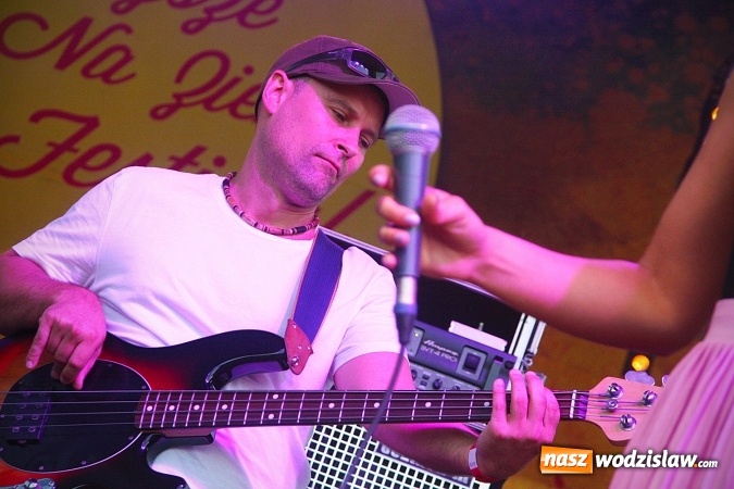 Zdjęcie w galerii na portalu naszwodzislaw.com: Najcieplejsze Miejsce na Ziemi. Muzyka reggae na dwa dni zawładnęła miastem. FOTORELACJA wiadomości z regionu