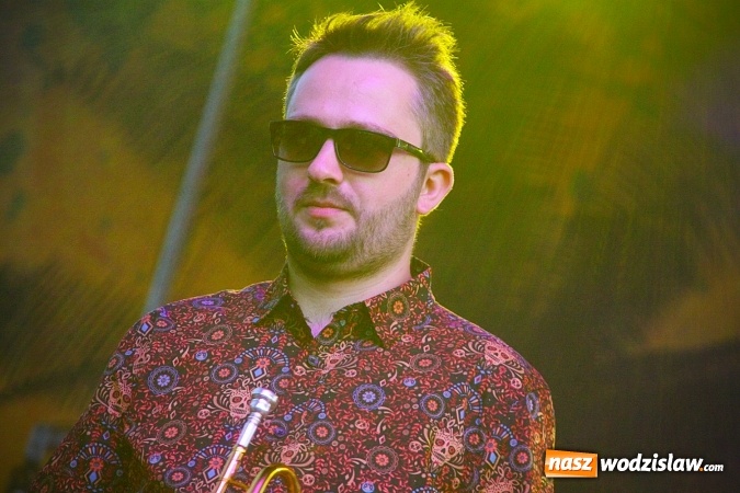 Zdjęcie w galerii na portalu naszwodzislaw.com: Najcieplejsze Miejsce na Ziemi. Muzyka reggae na dwa dni zawładnęła miastem. FOTORELACJA wiadomości z regionu