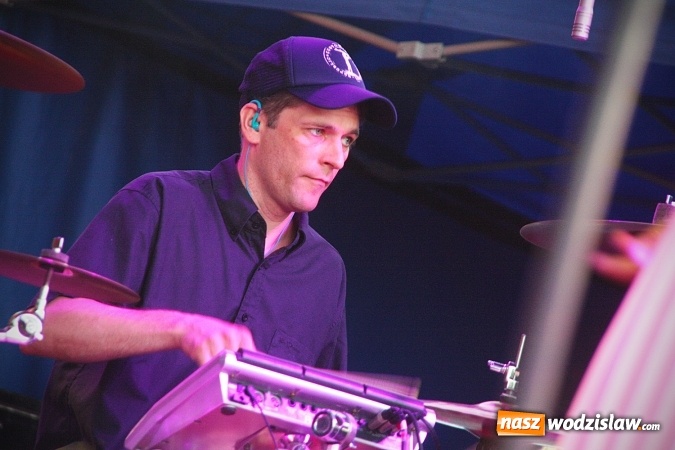 Zdjęcie w galerii na portalu naszwodzislaw.com: Najcieplejsze Miejsce na Ziemi. Muzyka reggae na dwa dni zawładnęła miastem. FOTORELACJA wiadomości z regionu