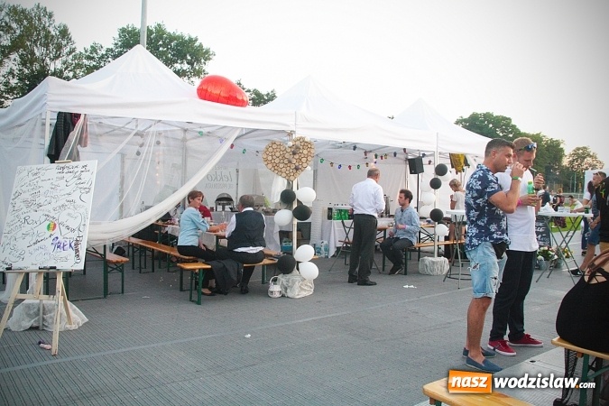 Zdjęcie w galerii na portalu naszwodzislaw.com: Festiwal Reggae na bis! Uczestnicy wydarzenia w to miejsce nie mieli dostępu  wiadomości z regionu