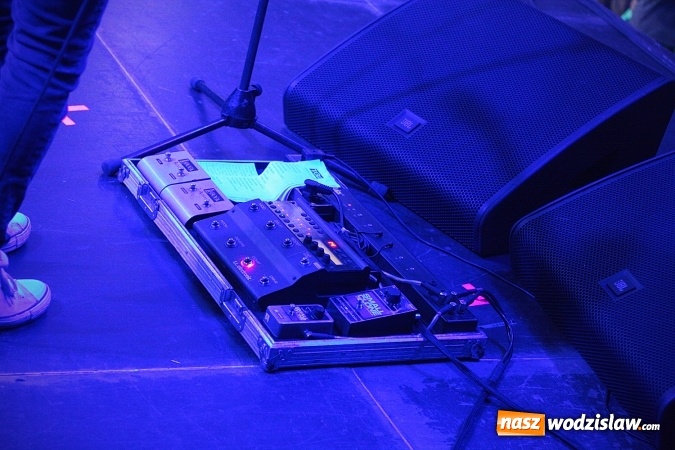 Zdjęcie w galerii na portalu naszwodzislaw.com: Festiwal Reggae na bis! Uczestnicy wydarzenia w to miejsce nie mieli dostępu  wiadomości z regionu