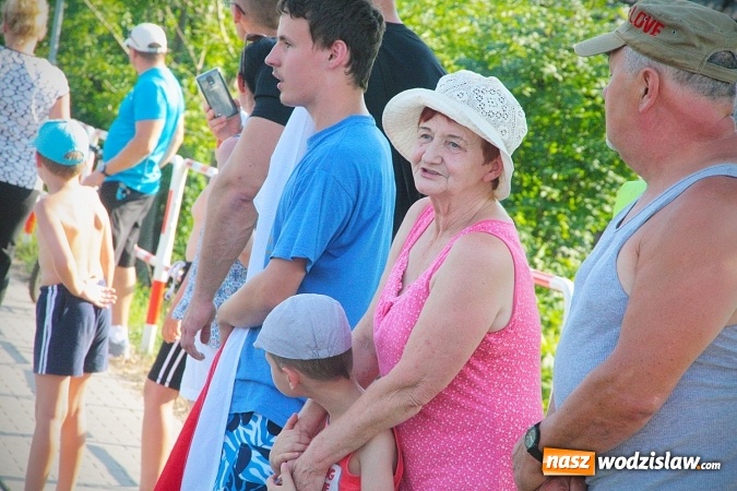 Zdjęcie w galerii na portalu naszwodzislaw.com: Tour de Pologne przejechał przez nasz powiat. ZDJĘCIA wiadomości z regionu