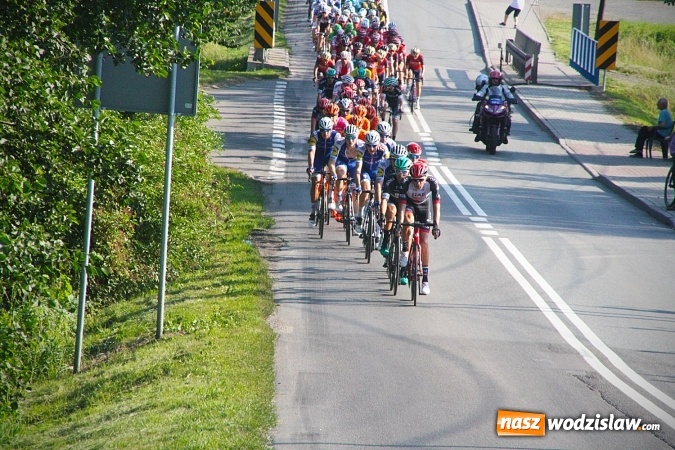 Zdjęcie w galerii na portalu naszwodzislaw.com: Tour de Pologne przejechał przez nasz powiat. ZDJĘCIA wiadomości z regionu