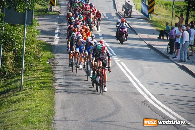 Zdjęcie w galerii na portalu naszwodzislaw.com: Tour de Pologne przejechał przez nasz powiat. ZDJĘCIA wiadomości z regionu