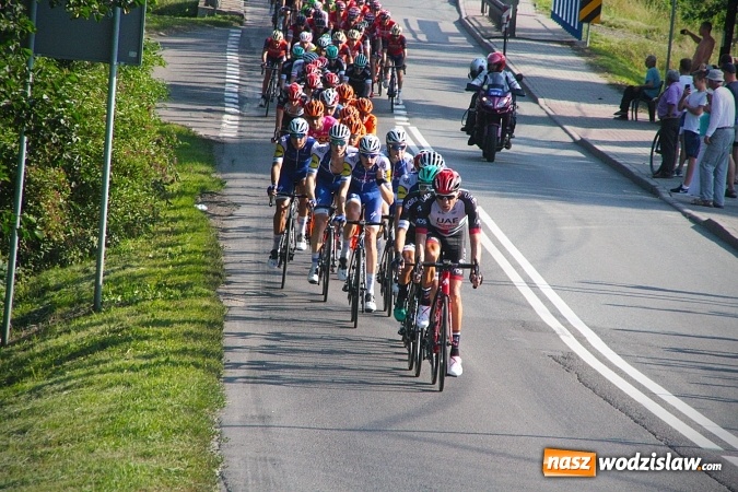 Zdjęcie w galerii na portalu naszwodzislaw.com: Tour de Pologne przejechał przez nasz powiat. ZDJĘCIA wiadomości z regionu