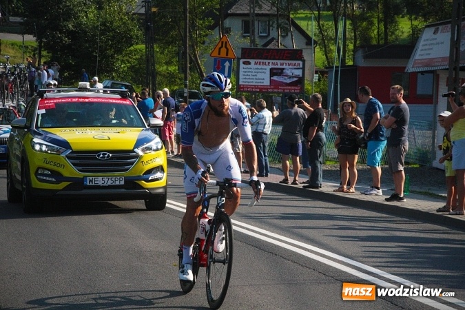 Zdjęcie w galerii na portalu naszwodzislaw.com: Tour de Pologne przejechał przez nasz powiat. ZDJĘCIA wiadomości z regionu