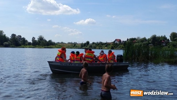 Zdjęcie w galerii na portalu naszwodzislaw.com: Kręci mnie bezpieczeństwo nad wodą. Wodzisławscy strażacy w Bukowie  wiadomości z regionu