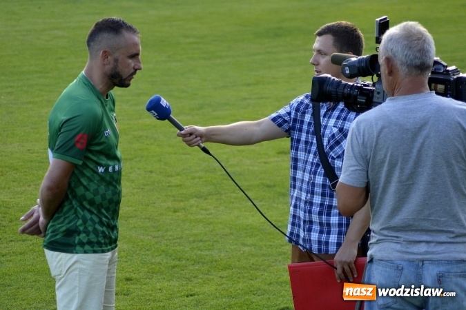 Zdjęcie w galerii na portalu naszwodzislaw.com: Antoni Piechniczek na prezentacji Unii Turza Śląska. FOTORELACJA  wiadomości z regionu