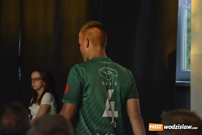 Zdjęcie w galerii na portalu naszwodzislaw.com: Antoni Piechniczek na prezentacji Unii Turza Śląska. FOTORELACJA  wiadomości z regionu
