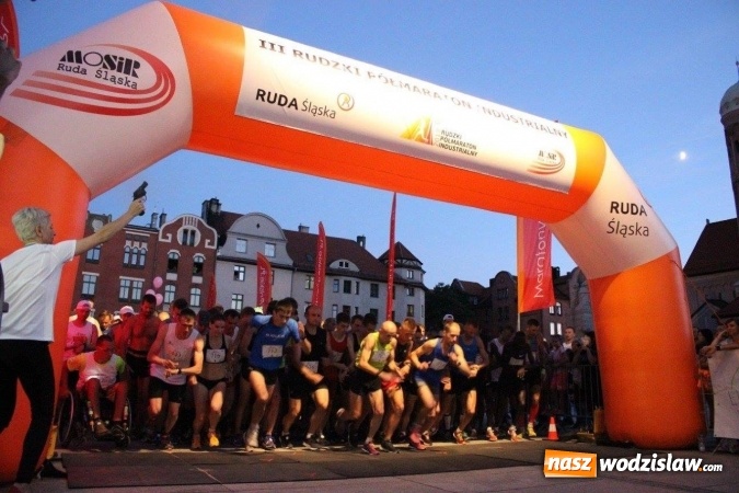 Zdjęcie w galerii na portalu naszwodzislaw.com: Wodzisławski zawodnik na podium III Pólmaratonu w Rudzie Śląskiej  wiadomości z regionu