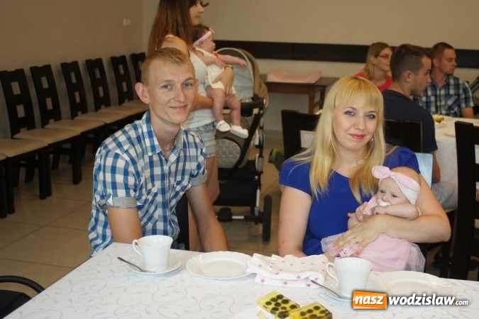 Zdjęcie w galerii na portalu naszwodzislaw.com: Najmłodsi mieszkańcy Gminy Mszana z promocyjnymi maskotkami  wiadomości z regionu