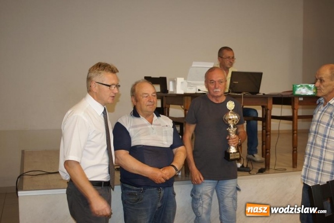 Zdjęcie w galerii na portalu naszwodzislaw.com: Rozegrali turniej Skata Sportowego w Gminnym Ośrodku Kultury w Mszanie  wiadomości z regionu