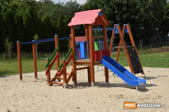 Zdjęcie w galerii na portalu naszwodzislaw.com: Cztery zielone wyspy w Rydułtowach. Dwie są już ukończone! wiadomości z regionu