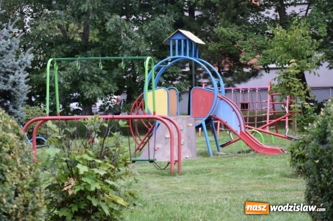 Zdjęcie w galerii na portalu naszwodzislaw.com: Cztery zielone wyspy w Rydułtowach. Dwie są już ukończone! wiadomości z regionu