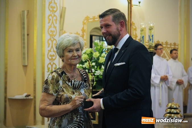 Zdjęcie w galerii na portalu naszwodzislaw.com: Musisz żyć dla innych, jeśli chcesz żyć z pożytkiem dla siebie. Wiesława Kiermaszek-Lamla laureatką Złotego Wawrzyna  wiadomości z regionu