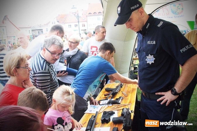 Zdjęcie w galerii na portalu naszwodzislaw.com: Festynem uczcili święto swojego patrona  wiadomości z regionu