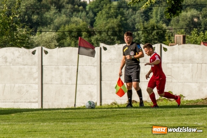 Zdjęcie w galerii na portalu naszwodzislaw.com: Gol w ostatniej minucie spotkania. Przyszłość Rogów z wygraną  wiadomości z regionu